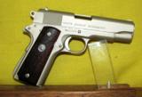 COLT (18) 1911 COMMANDER - 1 of 3