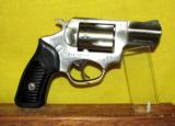 RUGER SP101 - 1 of 2