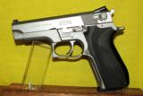 S&W5906 - 2 of 2