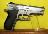 S&W5906 - 1 of 2
