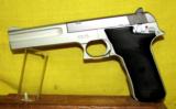 S&W 622 - 2 of 2