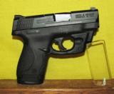 S&W M&P40 SHIELD - 1 of 2
