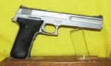 S&W 2206 - 2 of 2