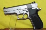 S&W 5926 - 2 of 2