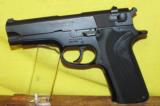 S&W 915 - 2 of 2