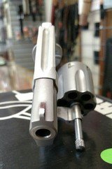 Taurus 731 Ultra-Lite SS 32 H&R Magnum - 4 of 5