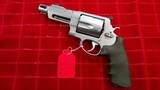 Smith and Wesson 460 Performance Center - 2 of 5