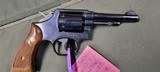 Smith & Wesson Model 10-7 38spcl - 5 of 6