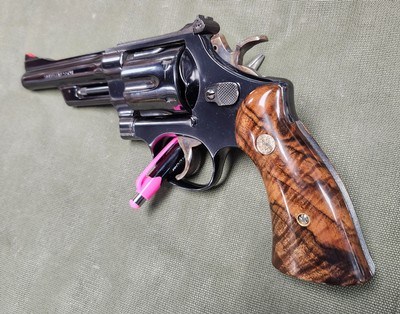 Smith & Wesson 27-2 5