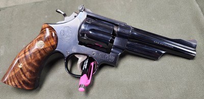 Smith & Wesson 27-2 5