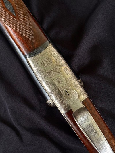Pedro Arrizabalaga BEST QUALITY SIDELOCK Boss Round Action Cased Ultralight 12-bore - Image 7 of 20