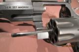 Smith & Wesson .357 Mag-38+PModel 327 M&P R8,Barrel 5