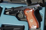 Beretta 87BB .22 LR with seven mags as new - 4 of 4