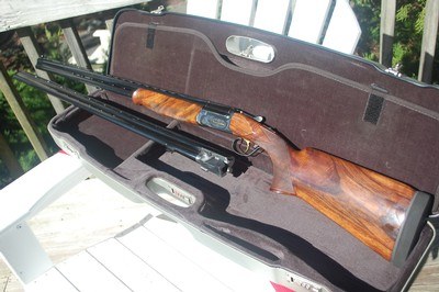 Perazzi MX 2000 28 and .410 two barrel set, both 32
