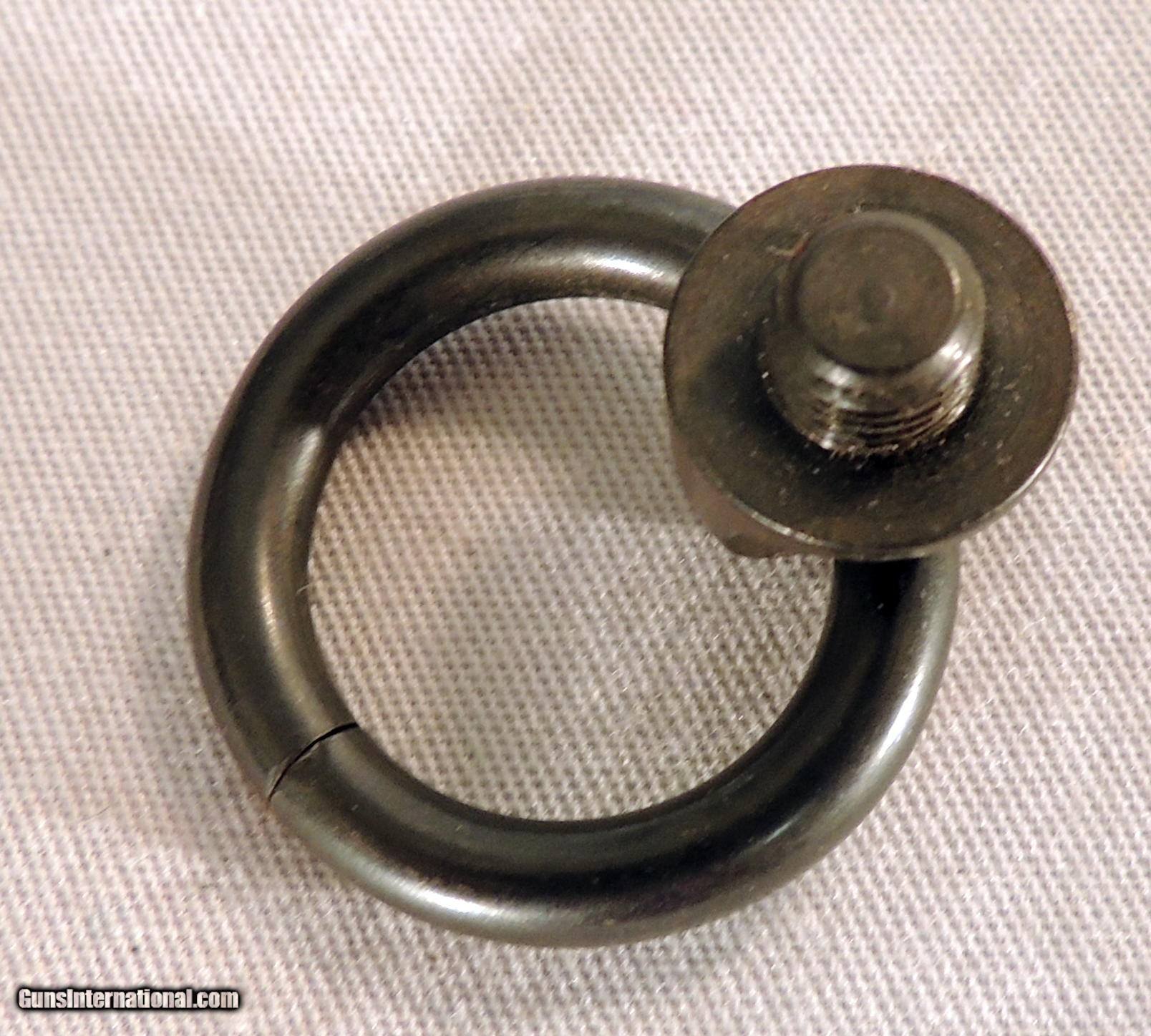 Winchester Saddle Ring w Stud