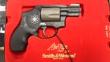 Smith & Wesson 340 pd 357 mag - 1 of 2