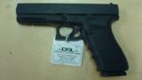 AS NEW GLOCK 21G4 45ACP IN BOX - 2 of 2