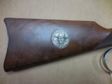 WINCHESTER 94 JOHN WAYNE 32-40 COMMERATIVE MINT - 3 of 5
