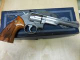 S&W MOD 66-1 STAINLESS 357MAG 6" IN ORIG BOX - 1 of 2