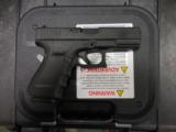 GLOCK 19 GEN 4 9MM AS NEW W/ BOX PAPERS 3 MAGS - 2 of 4
