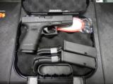 GLOCK 19 GEN 4 9MM AS NEW W/ BOX PAPERS 3 MAGS - 1 of 4