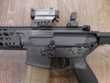 SIG SAUER MCX CARBINE .300 AAC / 300 BLACKOUT W/ ROMEO4 RED DOT EXCELLENT CONDITION - 6 of 8