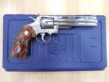 MINT COLT STAINLESS PYTHON ELITE 357MAG 6" - 1 of 7