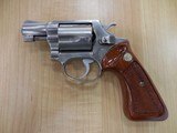 SMITH AND WESSON S&W MODEL 60 NO DASH .38SPL
99% CONDITION MINT GRIPS - 2 of 4