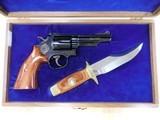 SMITH AND WESSON S&W MODEL 19 TEXAS RANGER COMMEMORATIVE .357 MAG W/ PRESENTATION CASE + KNIFE - 3 of 11