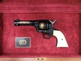 COLT SINGLE ACTION ARMY SAA JOHN WAYNE 1982 STANDARD PRESENTATION .45LC AS NEW IN BOX W/ CASE + LETTER - 1 of 8