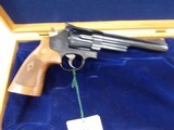 S&W LATE MODEL MOD 29 44MAG6 1/2" IN WOOD PRES BX - 1 of 2