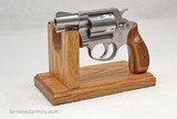 Smith & Wesson Model 60 Chiefs Special Stainless .38 SPL 1980s - 1 of 13