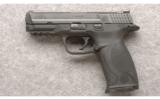 Smith & Wesson Model M&P 40 - 2 of 2