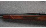 Weatherby Vanguard Deluxe .30-06 with Box - 6 of 7