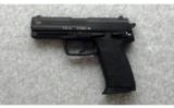 HECKLER & KOCH USP .45 AUTO - 2 of 2