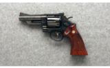 SMITH & WESSON 25-5
.45 COLT - 2 of 2