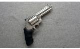 SMITH & WESSON 460V .460 S&W MAGNUM - 1 of 2