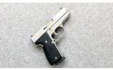Kahr Arms ~ K40 ~ .40 S&W - 1 of 2