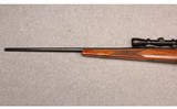 Weatherby ~ Mark V ~ .300 Weatherby Magnum - 7 of 10