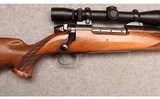 Weatherby ~ Mark V ~ .300 Weatherby Magnum - 3 of 10