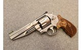 Smith & Wesson ~ 627-5 Performance Center ~ .357 Mag - 2 of 6