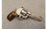 Smith & Wesson ~ 627-5 Performance Center ~ .357 Mag - 1 of 6