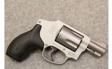 Smith & Wesson ~ 642-2 Airweight ~ .38 SPL+P - 1 of 5