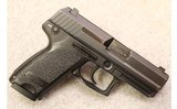 H&K ~ USP-Compact ~ .40 S&W - 1 of 5