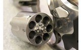 Smith & Wesson ~ 686-5 ~ .357 Mag - 4 of 7