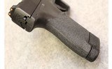 S&W ~ Shield M2.0 ~ 9mm Luger - 3 of 5