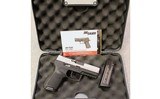 SIG Sauer ~ P320 Compact DAO ~ 9mm Luger - 5 of 5