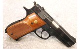 Smith & Wesson ~ 39-2 ~ 9mm Luger - 1 of 4