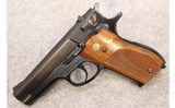 Smith & Wesson ~ 39-2 ~ 9mm Luger - 2 of 4