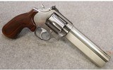 Smith & Wesson ~ 686-3 ~ .357 Mag - 1 of 9